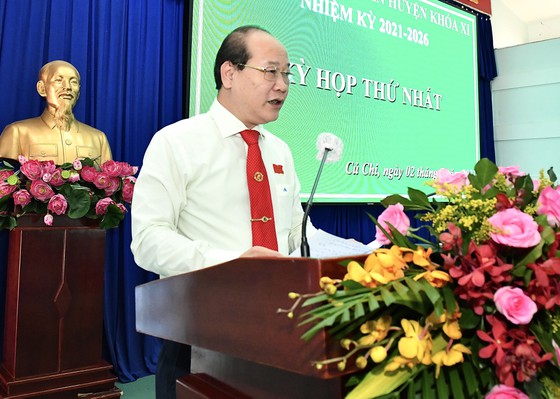 Đồng chí Nguyễn Quyết Thắng được bầu giữ chức danh Chủ tịch HĐND huyện Củ Chi nhiệm kỳ 2021-2026. Ảnh: VIỆT DŨNG